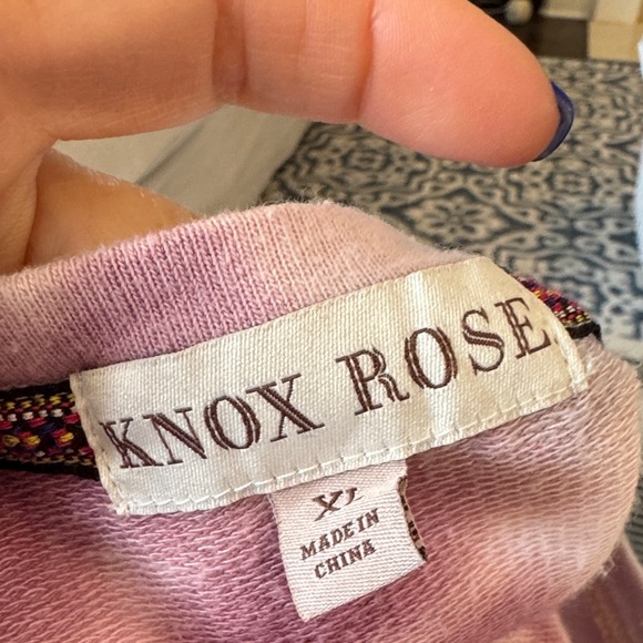 Knox Rose Purple and Gray Tie-Dye Sweatshirt size XL.  Listing #9161 - Picture 11 of 11